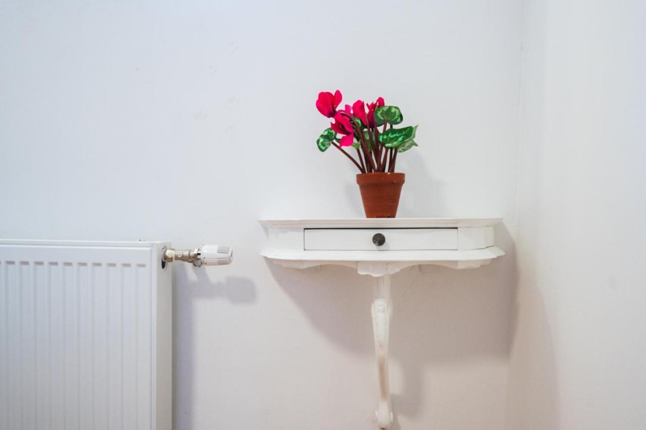 Spacious And Bright 2Bdr Apartment In The Old Town سراييفو المظهر الخارجي الصورة