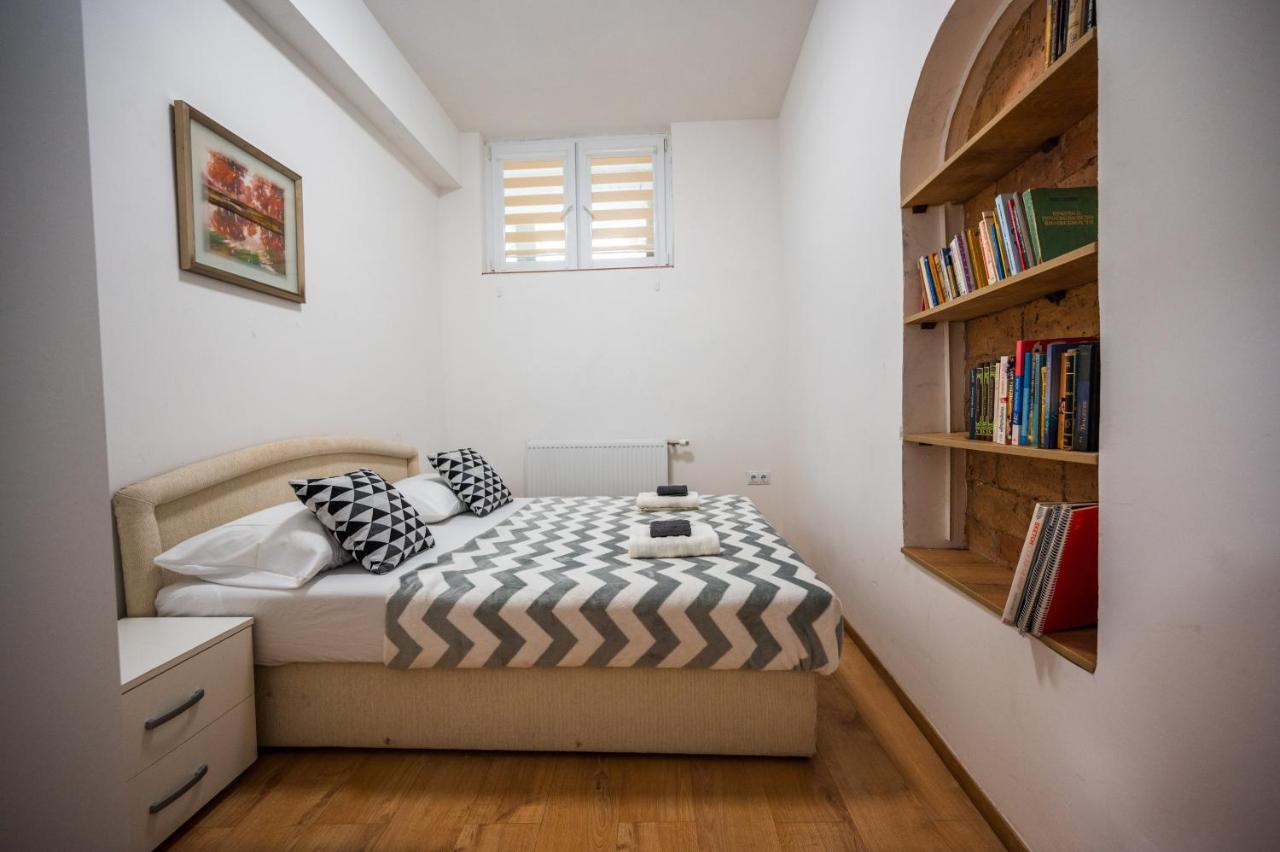 Spacious And Bright 2Bdr Apartment In The Old Town سراييفو المظهر الخارجي الصورة